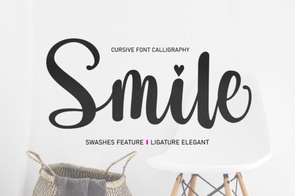 Smile Calligraphy: A Handwritten Font with Modern Elegance